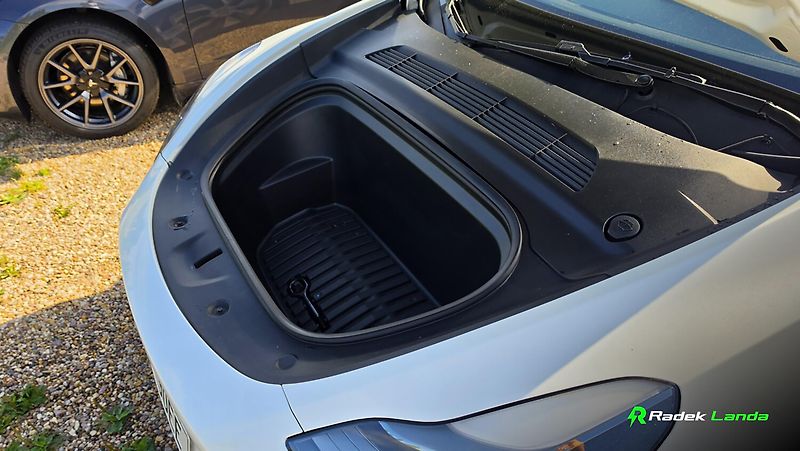 Tesla Model Y (2023) AWD | Boost, PPF, Koni tlumiče - fotka 5 z 14