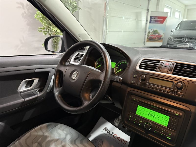 Škoda Roomster 1,9   TDI 77KW STYLE VÝHŘEV - fotka 16 z 26