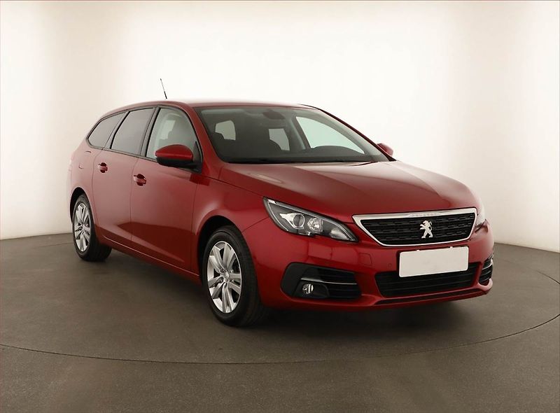 Peugeot 308 (2018) Style 1.2 PureTech, ČR,1.maj - fotografie inzerátu