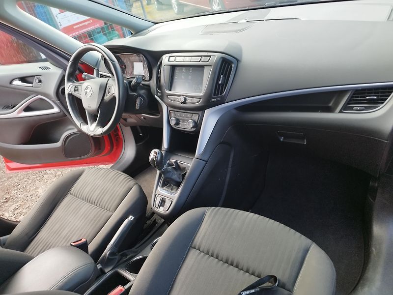 Opel Zafira 1.6cdti,volat-608 081 843 - fotka 16 z 16