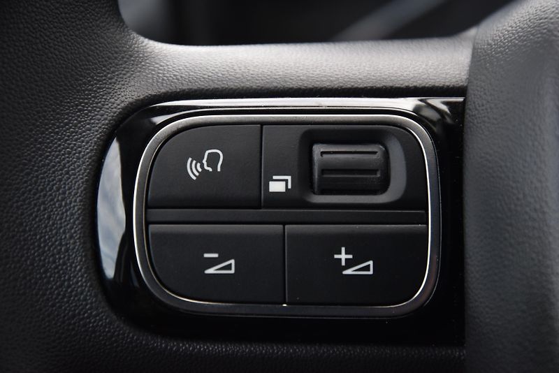 Citroën C3 1.2 PT,DKLIMA,TEMP,PDC,LED,DPH - fotka 13 z 46