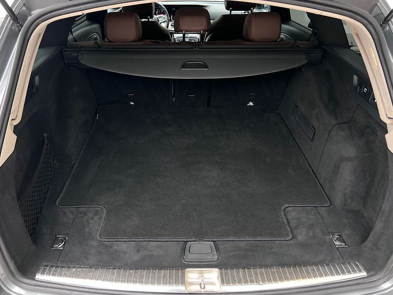 Mercedes-Benz Třídy E 220d Business-P.KAMERA-TAŽNÉ.Z - fotka 43 z 49