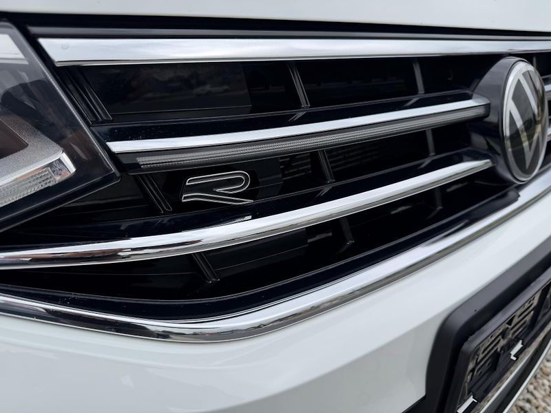 Volkswagen Tiguan Allspace R-Line 2,0 TDi/110kW 4x4 DSG  - fotka 95 z 106