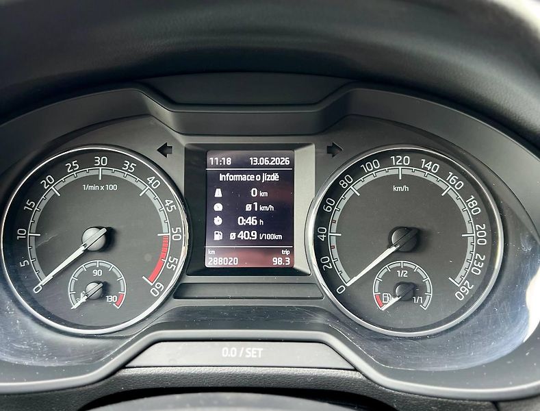 Škoda Octavia (2018) III FL COMBI 2.0 TDI DSG - fotka 18 z 28