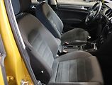 Volkswagen Golf (2017) Comfortline 1.0 TSI, Kůže - náhled 9