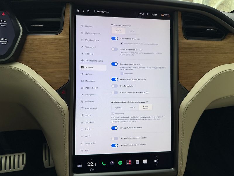 Tesla Model X Performance Ludicrous Mode - fotka 22 z 42