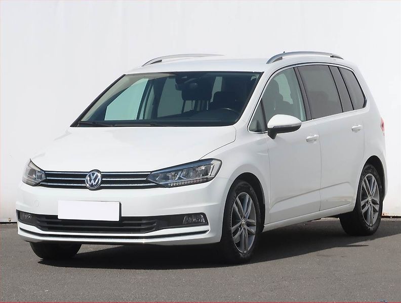 Volkswagen Touran (2017) Highline 1.8 TSI, Automat - fotka 2 z 22