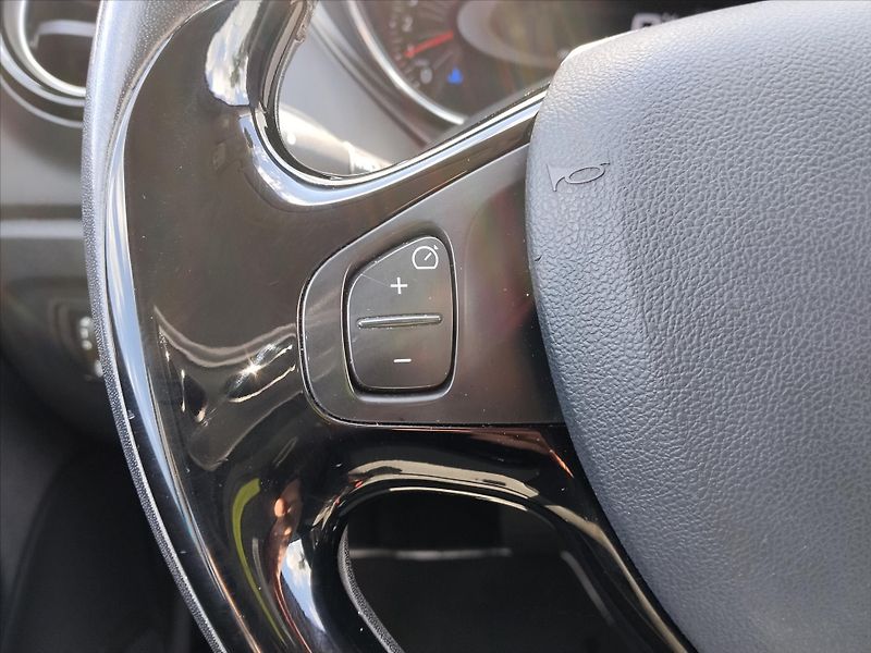 Renault Captur 1,2   1.2TCe 87Kw, Automat - fotka 6 z 26