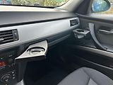 BMW Řada 3 320i  - náhled 33