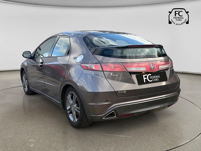 Honda Civic  1.4 Comfort - fotka 3 z 20