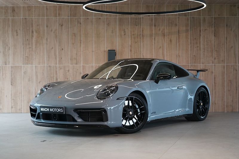 Porsche 911 Carrera 4 GTS, Aerokit, Lift - fotografie inzerátu