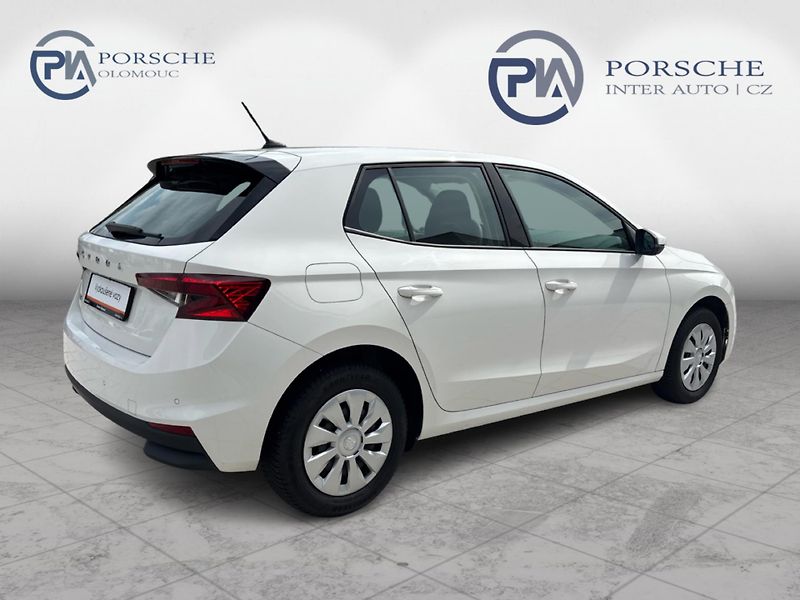 Škoda Fabia 1,0 MPI 48 kW ACTIVE - fotka 2 z 26