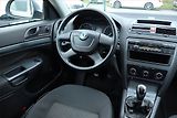 Škoda Octavia (2011) 1.6, Serv.kniha, Tempomat - náhled 7
