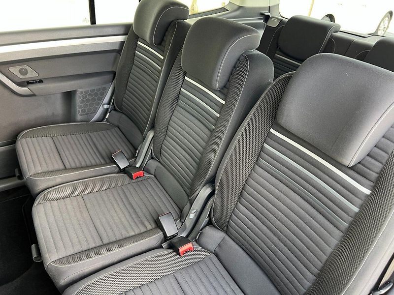 Volkswagen Touran (2014) 1.2TSi 77kW Edice CUP + 7-míst - fotka 19 z 41