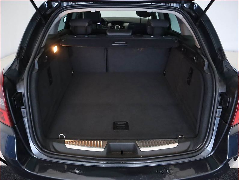 Renault Laguna (2012) 2.0 dCi, Automat, Serv.kniha - fotka 14 z 20