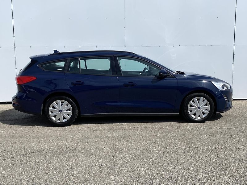 Ford Focus 1,0 EcoBoost 92 kW - fotka 3 z 25