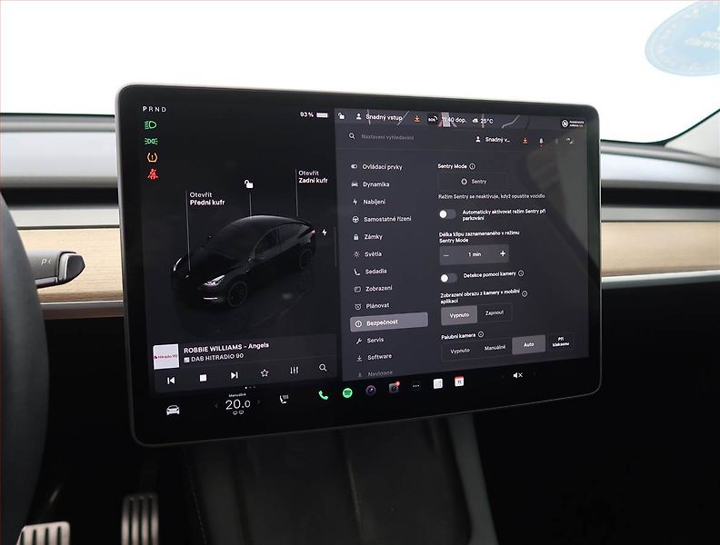 Tesla Model Y (2022) Long Range AWD 79kWh, SoH 91% - fotka 26 z 33