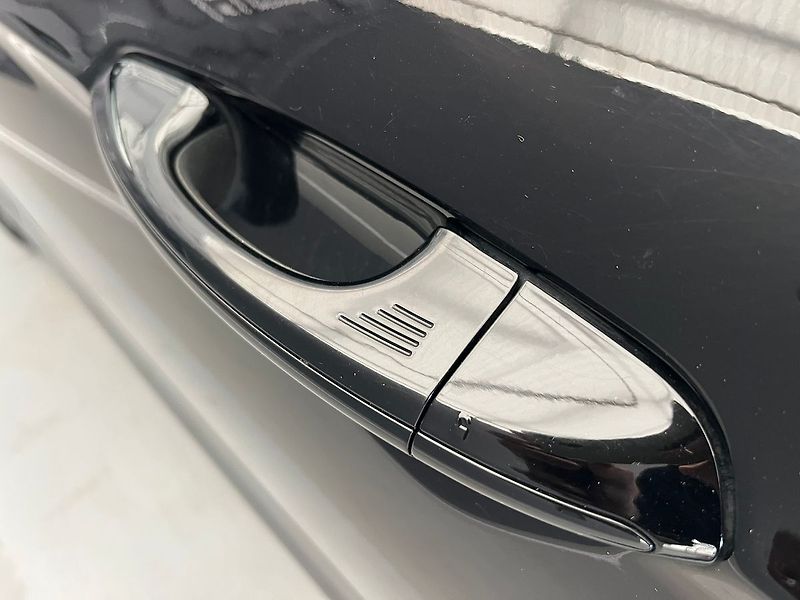 Ford Mondeo 2.0 TDCi Titanium manuál Cebia - fotka 40 z 49