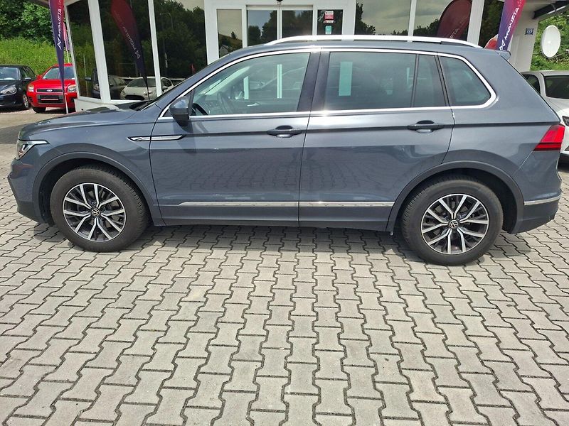 Volkswagen Tiguan (2022) 2.0TDI 110kW DSG LIFE - fotka 5 z 50