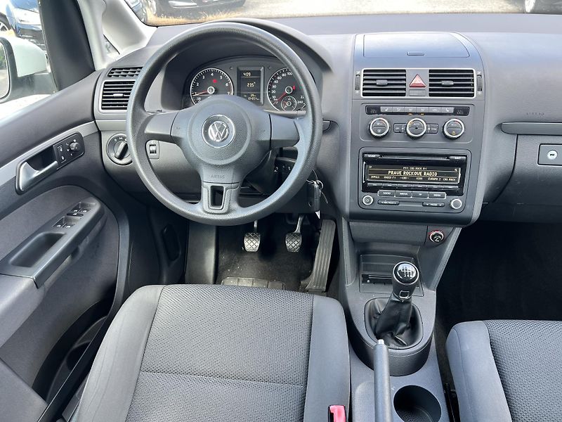 Volkswagen Touran 1.2TSi 77kw  7MÍST TEMPOMAT  - fotka 12 z 44