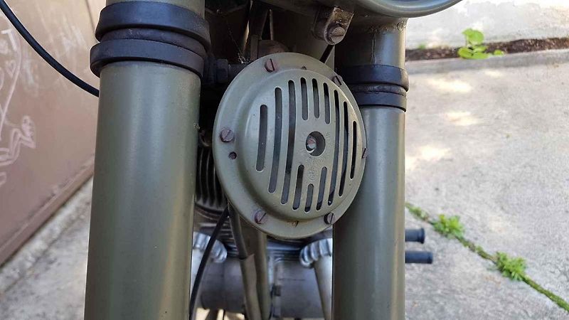 Vojenská Jawa 350