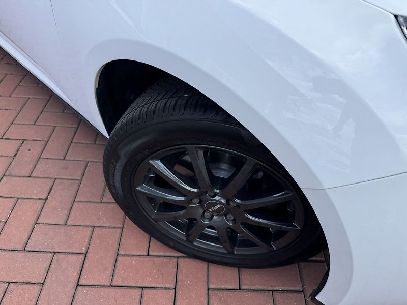 Ford Focus (2016) 1.6i Ti-VCT Klima Winter Paket - fotka 46 z 50