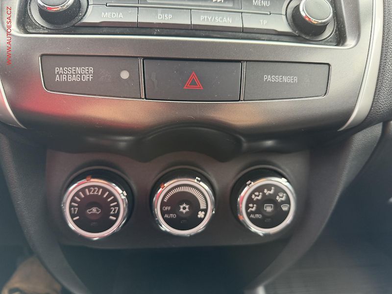 Mitsubishi ASX (2014) 1.8Di-D 4x4, ČR, AC, tempo - fotka 14 z 16