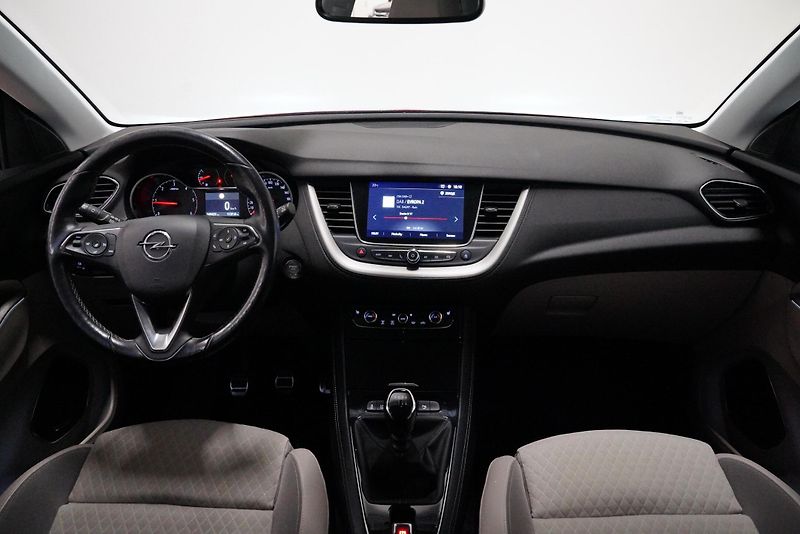 Opel Grandland X - fotka 5 z 28