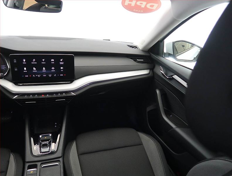 Škoda Octavia (2023) Ambition 2.0 TDI, Automat - fotka 8 z 30