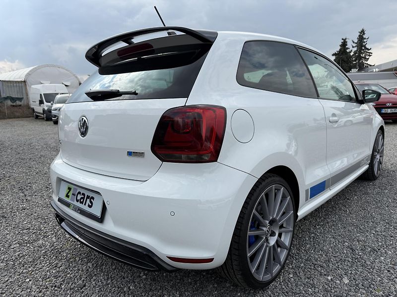 Volkswagen Polo 2.0TSi R WRC 162kW - fotka 5 z 19