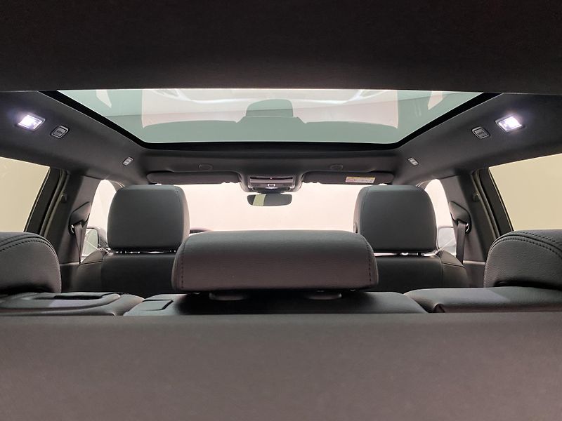 Land Rover Range Rover Evoque D200 DYNAMIC SE AWD AUT CZ - fotka 29 z 49