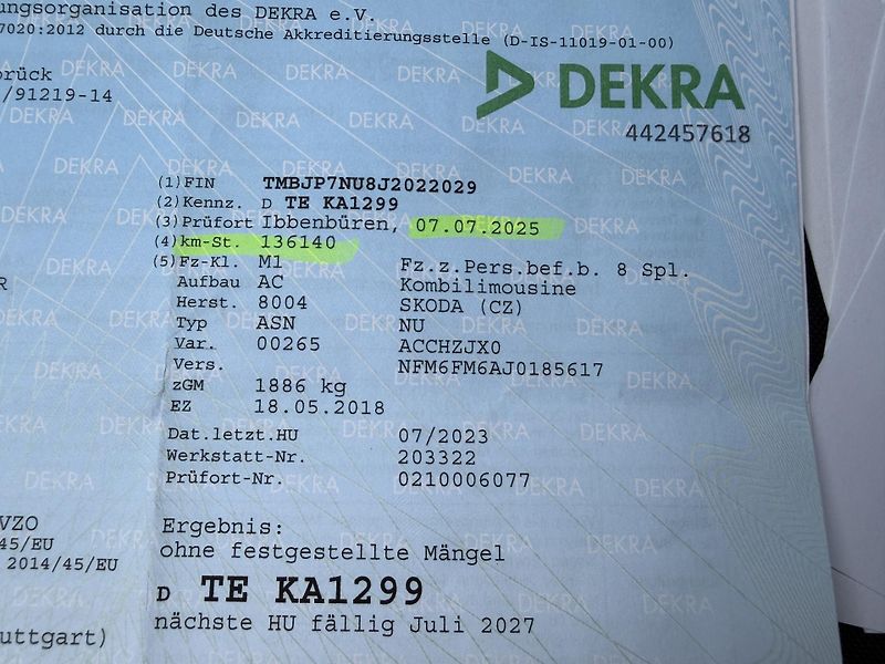 Škoda Karoq 1.0 TSI NAVI TAŽNÉ SERVISKA - fotka 37 z 46