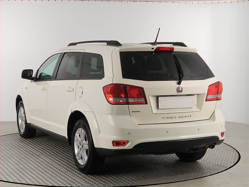 Fiat Freemont (2016) 2.0 MultiJet, 4X4, Automat - fotka 4 z 22