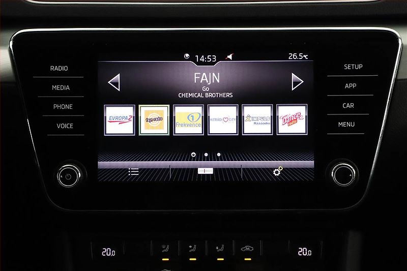 Škoda Superb (2019) 2.0 TDI, Tempomat - fotka 12 z 19