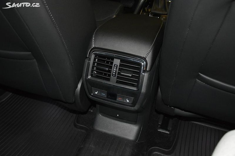 Škoda Kodiaq DSG 4x4 2,0TDI/147kW StylePlus - fotka 58 z 64