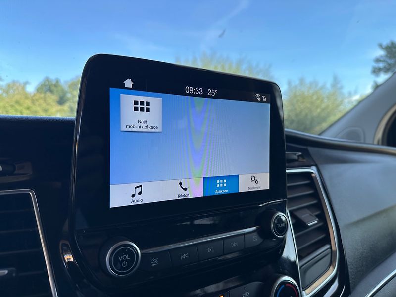 Ford Tourneo Custom (2019) 2.0TDCi TITANIUM, ČR, 1.MAJ. - fotka 13 z 19