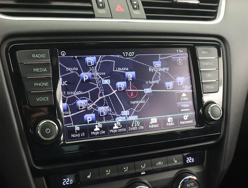 Škoda Octavia (2015) RS 2.0 TDI, Serv.kniha, Navi - fotka 18 z 21