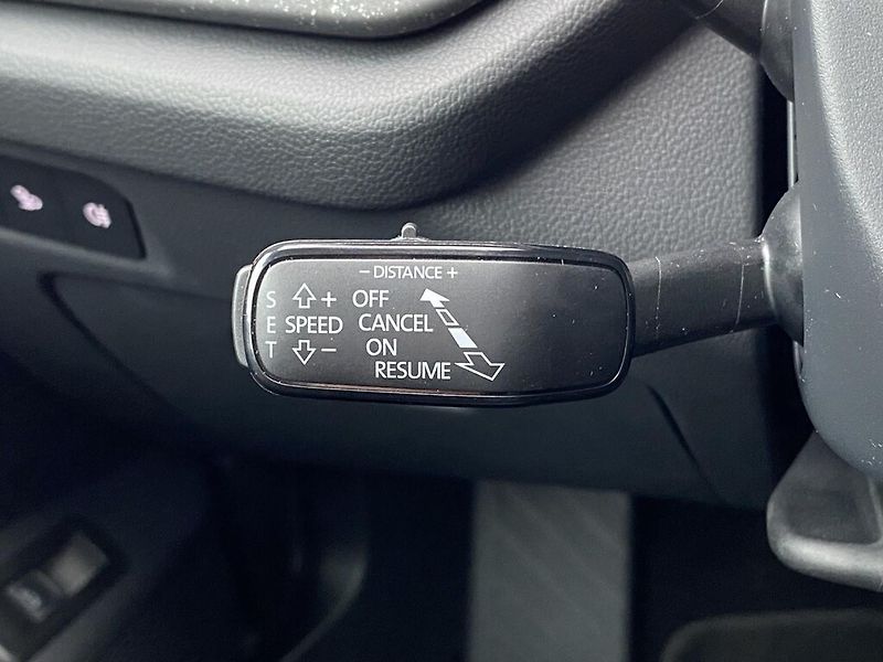 Škoda Octavia Combi 2,0 TDI Top Select DSG - fotka 13 z 28