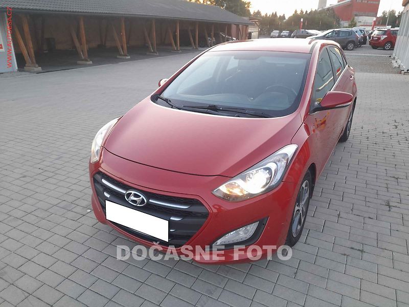 Hyundai i30 (2016) 1.6 - fotka 1 z 3