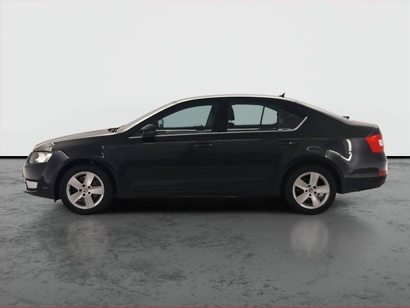Škoda Octavia (2014) Style 2.0 TDI, Serv.kniha - fotka 3 z 18