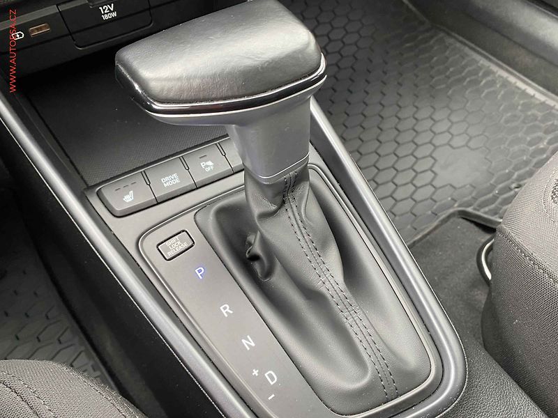 Hyundai Bayon (2022) 1.0 T-GDi, 1.maj,ČR, Smart - fotka 16 z 19