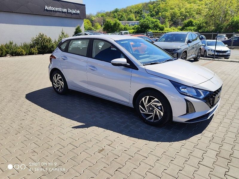 Hyundai i20 26 1,0 TGDI WAVE - fotka 3 z 7