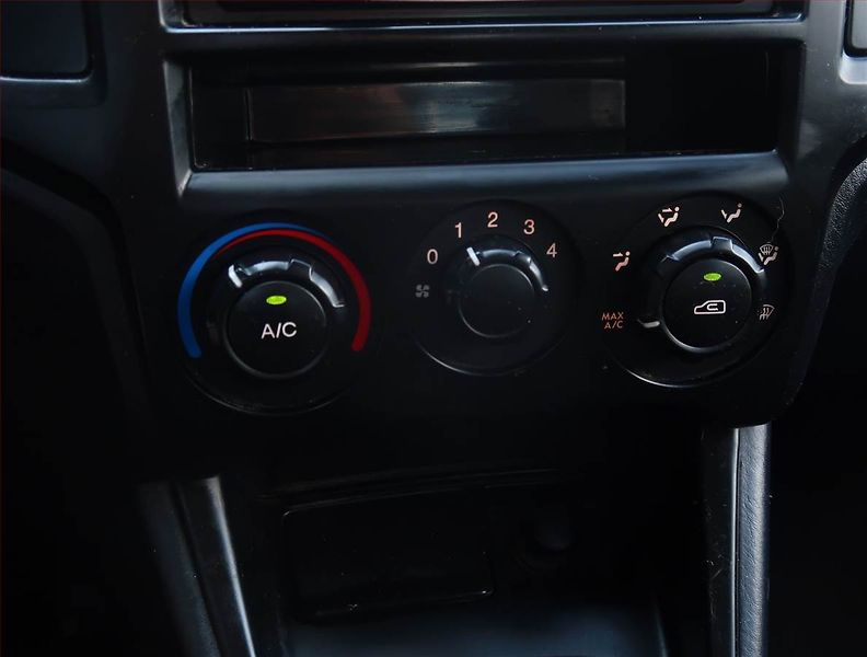 Hyundai Matrix (2009) 1.6, po STK, dobrý stav - fotka 14 z 16
