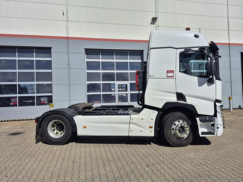 Renault Trucks T (2023) 440 ADR - cisternový vůz - fotka 5 z 13