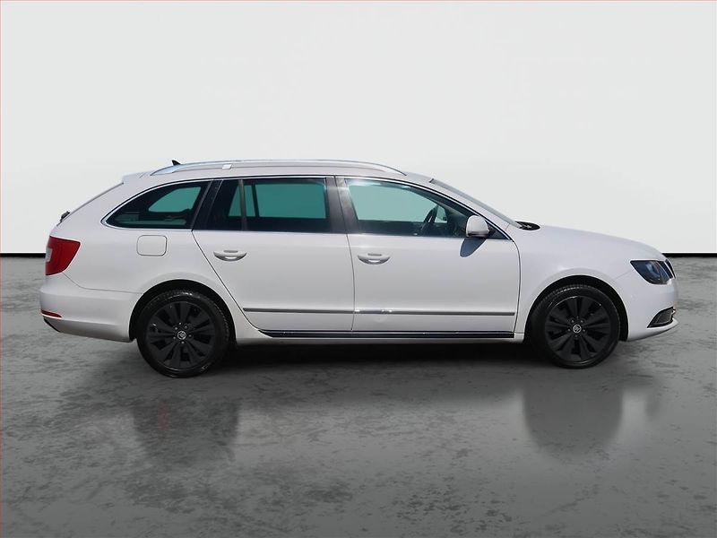 Škoda Superb (2014) Elegance 2.0 TDI, Automat - fotka 6 z 16