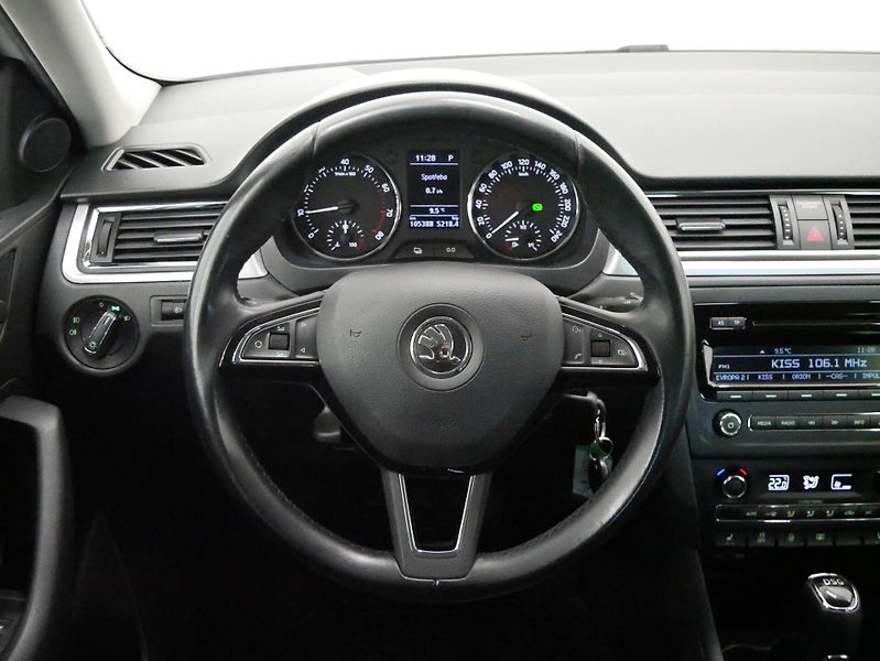 Škoda Rapid - fotka 18 z 25
