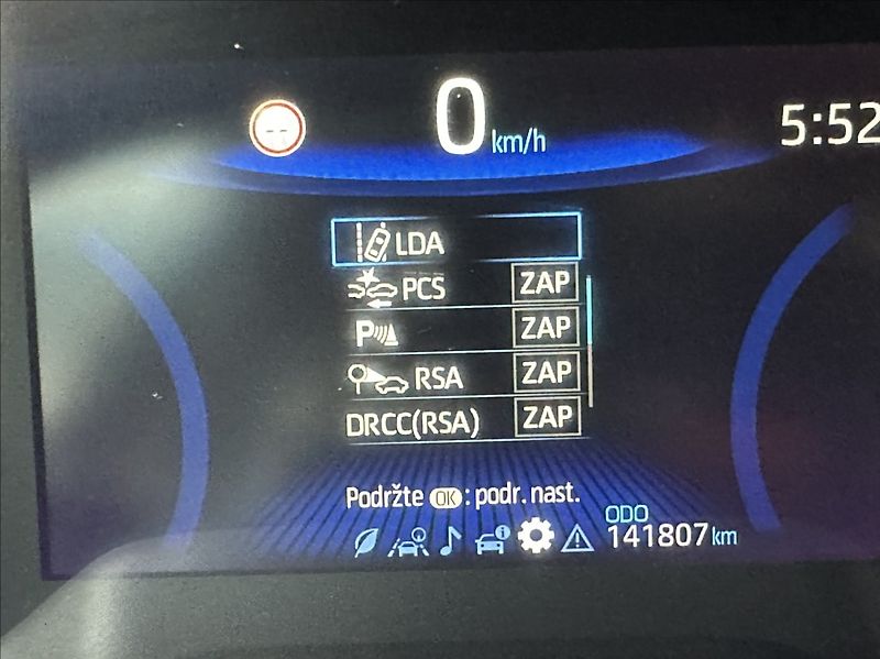 Toyota Corolla 1,2 Turbo 115PS  TS Comfort - fotka 39 z 53