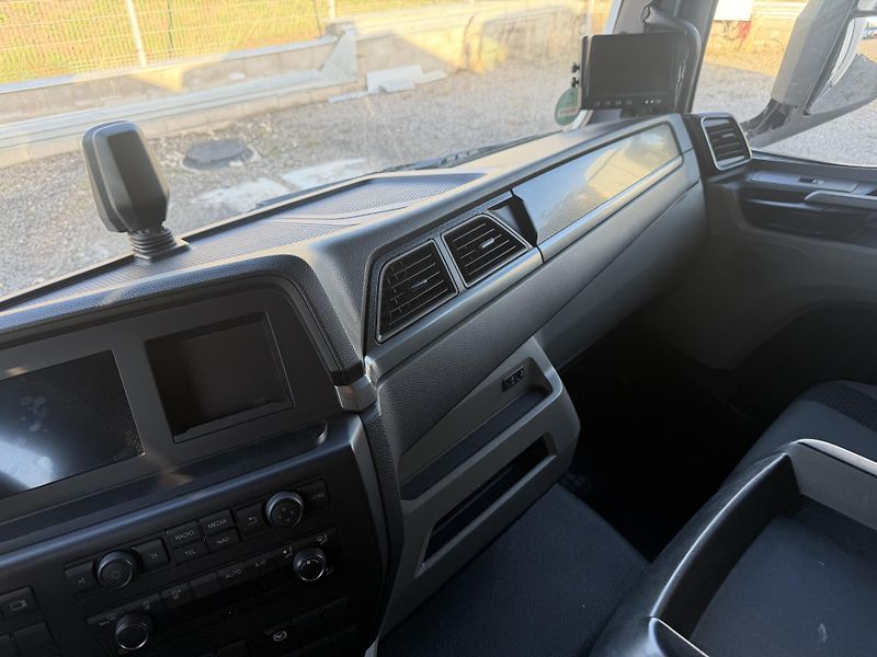 MAN TGM (2021) Skříň 18 palet čelo BAR 1500 k - fotka 11 z 25