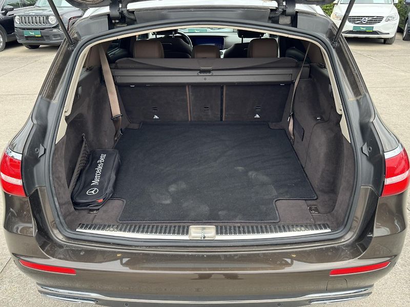 Mercedes-Benz Třídy E - fotka 10 z 14
