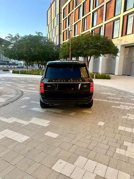 Land Rover Range Rover (2018) Vlajková loď značky - fotka 2 z 13